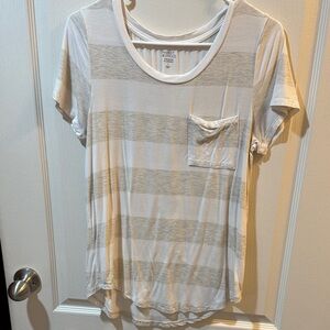 Market & Spruce White and Gray/Tan Striped Short Sleeve Tee